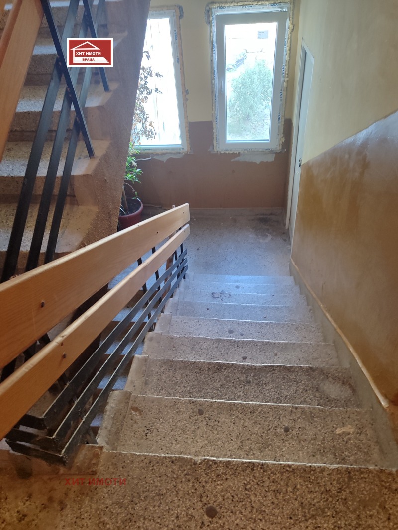 Продава  2-стаен град Враца , Дъбника , 74 кв.м | 21633266 - изображение [13]