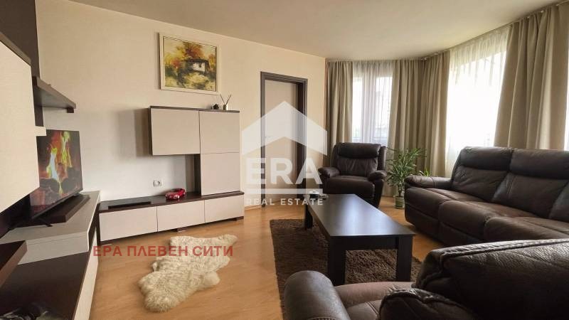 Продава 2-СТАЕН, гр. Плевен, Идеален център, снимка 2 - Апартаменти - 52638648