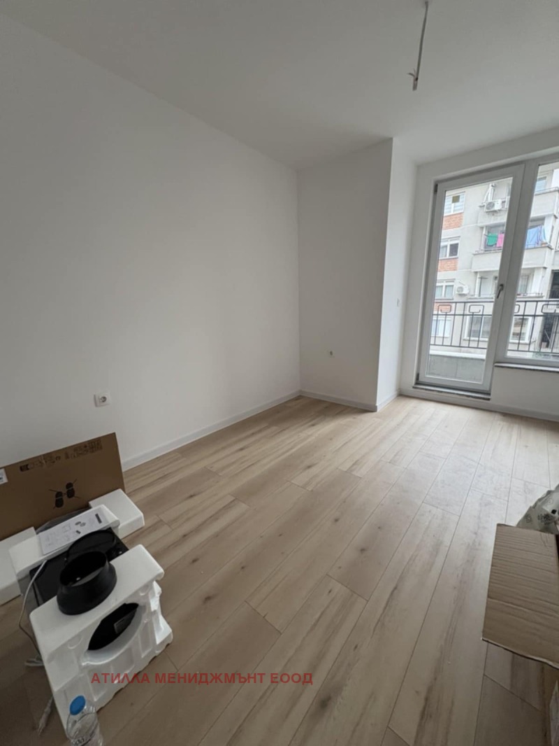 Продава 3-СТАЕН, гр. Пловдив, Кючук Париж, снимка 2 - Апартаменти - 52722256