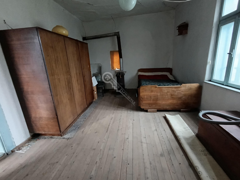 Продава КЪЩА, с. Михалци, област Велико Търново, снимка 6 - Къщи - 52660303