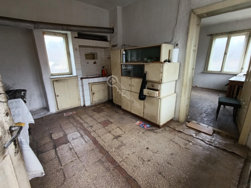 Продава КЪЩА, с. Михалци, област Велико Търново, снимка 9 - Къщи - 52660303