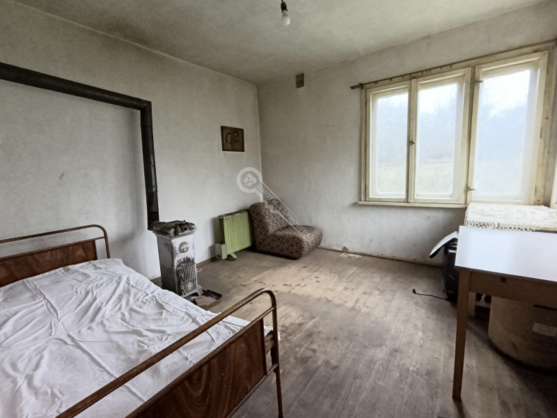 Продава КЪЩА, с. Михалци, област Велико Търново, снимка 10 - Къщи - 52660303