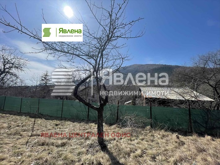 Продава КЪЩА, с. Лялинци, област Перник, снимка 3 - Къщи - 54513481