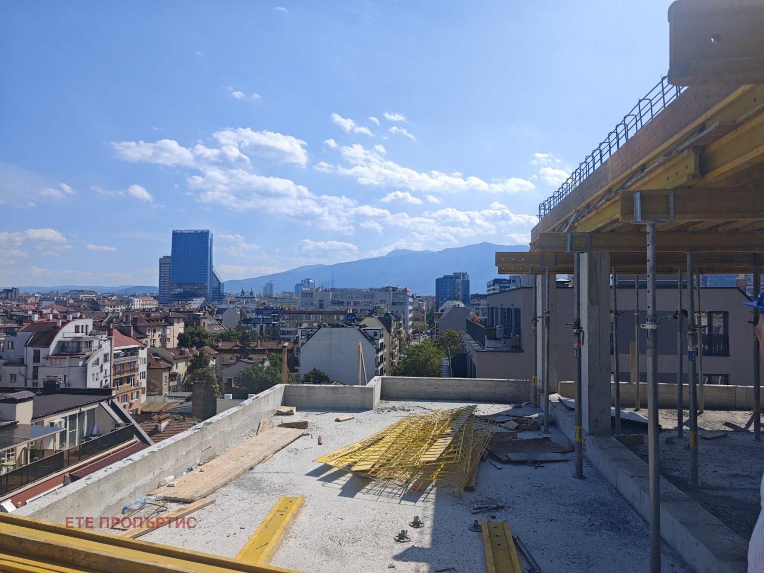 Продава 3-СТАЕН, гр. София, Зона Б-5, снимка 16 - Апартаменти - 54909497