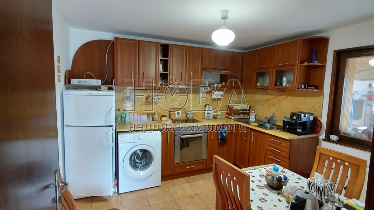 Продава КЪЩА, с. Балкански, област Разград, снимка 2 - Къщи - 54344292