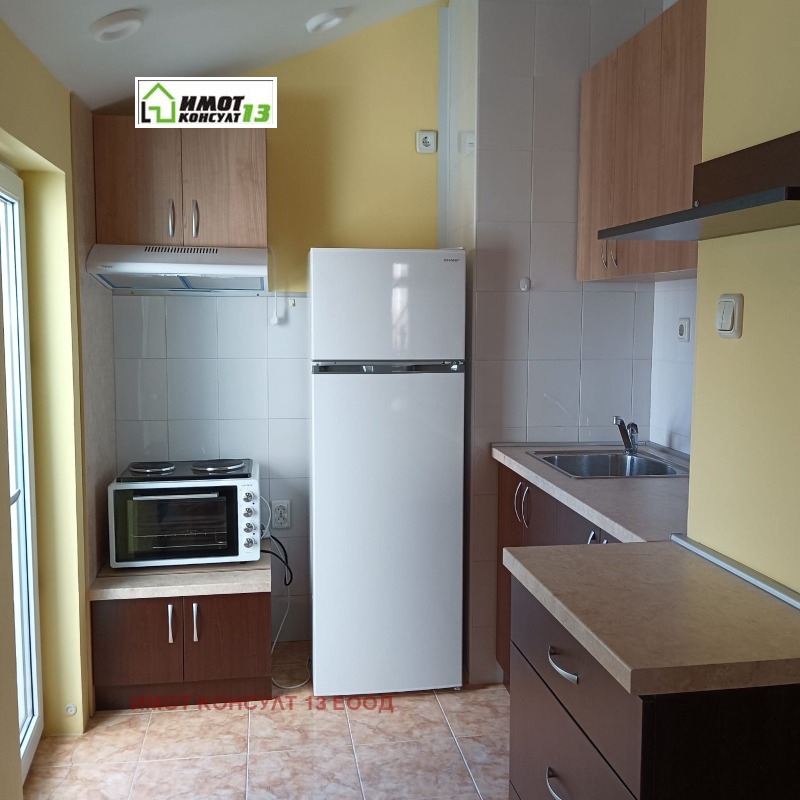 Продава 3-СТАЕН, гр. Плевен, Широк център, снимка 3 - Aпартаменти - 48050841