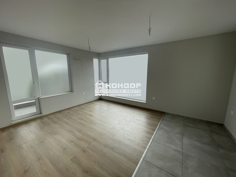 Продава  3-стаен, град Пловдив, Христо Смирненски •  143 200 EUR • ID 57169264 — holmes.bg - [1] 