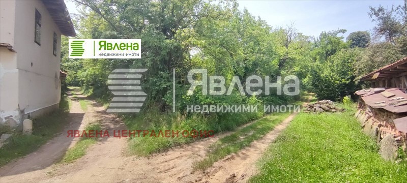 Продава ПАРЦЕЛ, с. Орешак, област Ловеч, снимка 1 - Парцели - 46911207