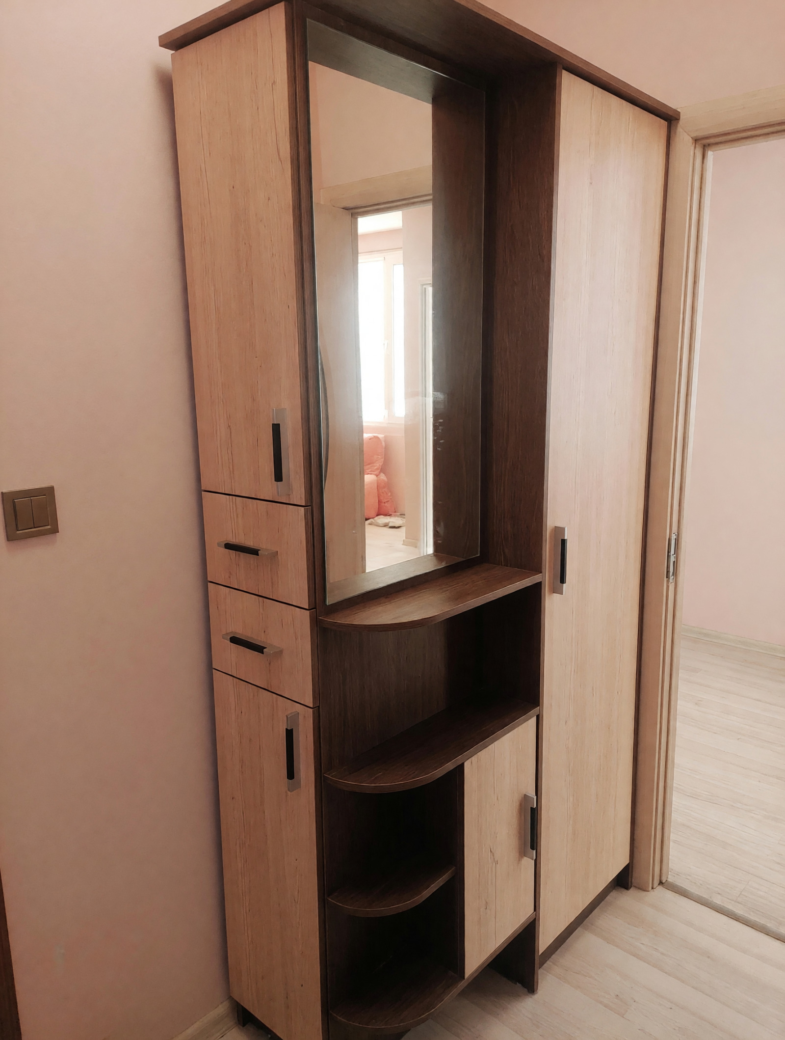 Продава 1-СТАЕН, гр. Бургас, Славейков, снимка 3 - Апартаменти - 54756657