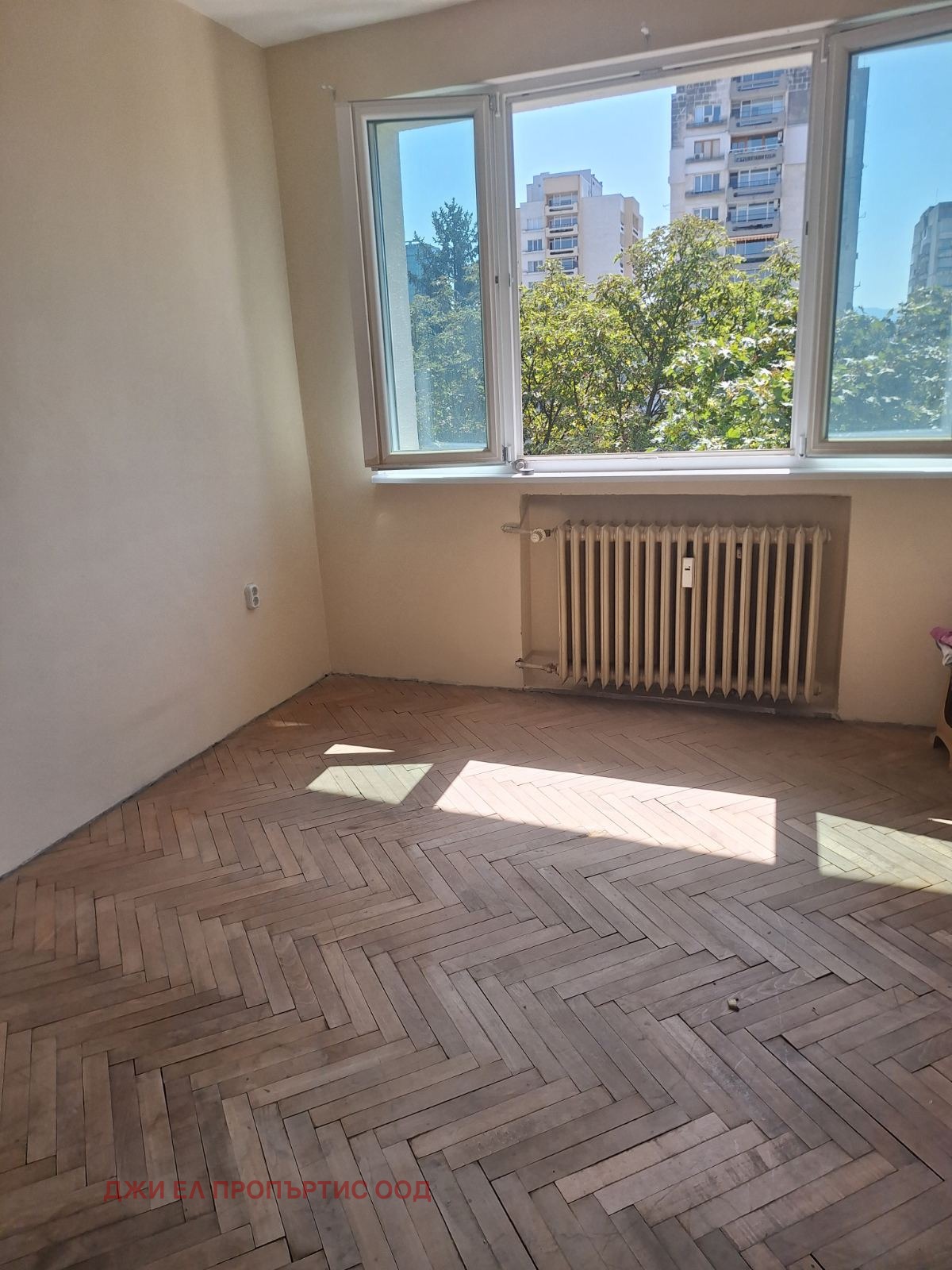 Продава 3-СТАЕН, гр. София, Изток