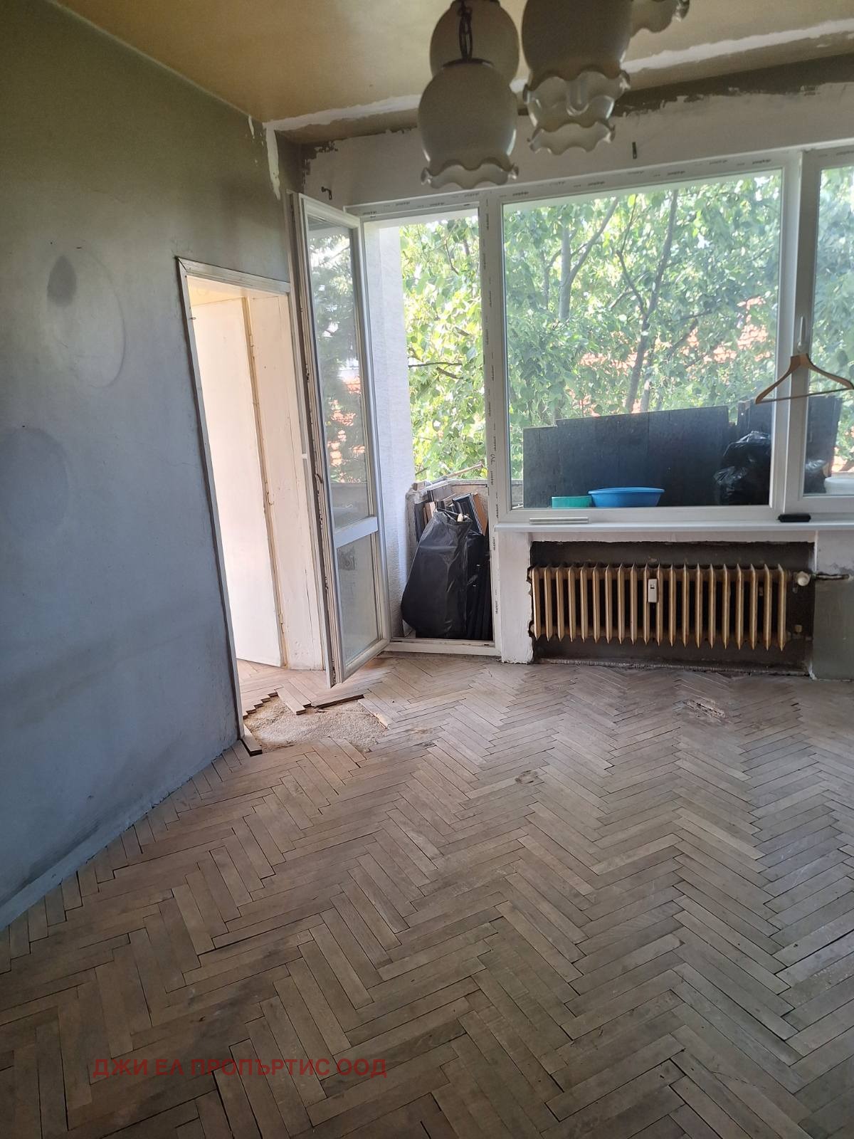 Продава 3-СТАЕН, гр. София, Изток, снимка 2 - Апартаменти - 55690100