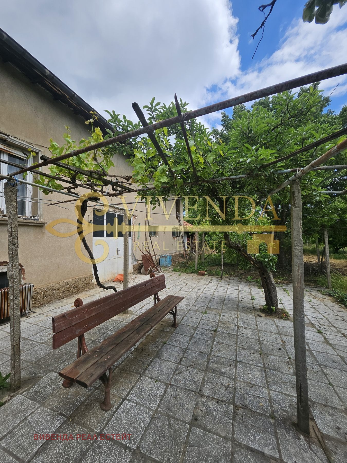 Продава КЪЩА, гр. Гулянци, област Плевен, снимка 5 - Къщи - 54643590
