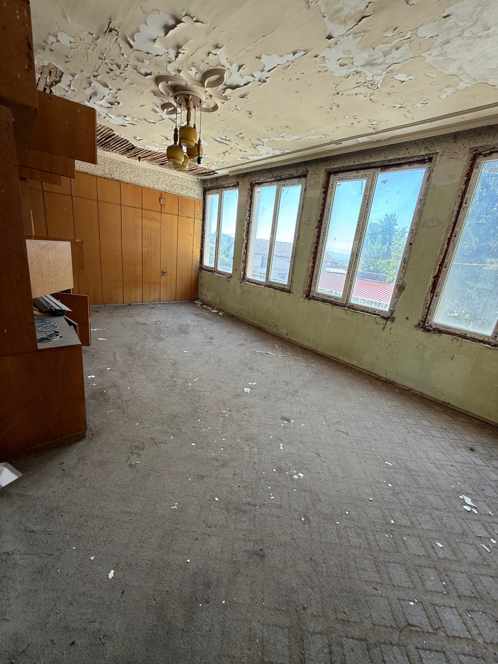 Продава ХОТЕЛ, с. Огняново, област Благоевград, снимка 16 - Хотели - 55062444