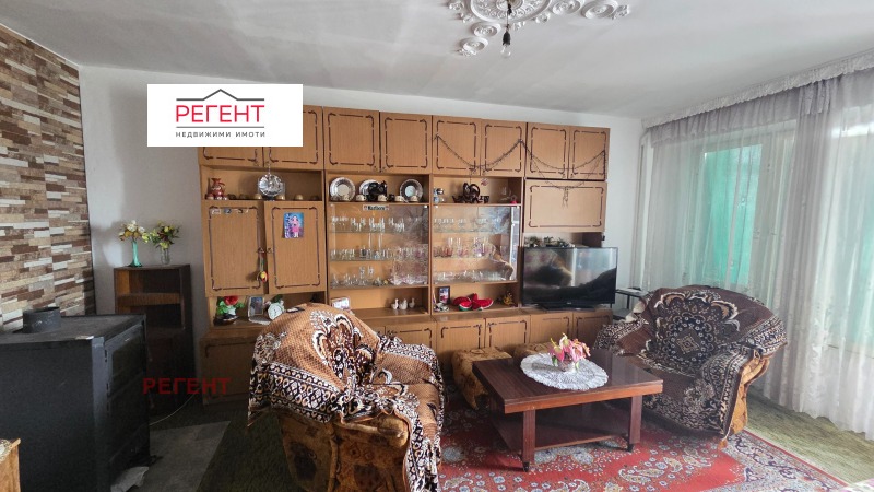 Продава 3-СТАЕН в област Габрово, гр. Севлиево - 76 кв.м / 80 000 € » 156 466.40 лв., РЕГЕНТ