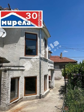 Huis Polski Trambesj, regio Veliko Tarnovo 2