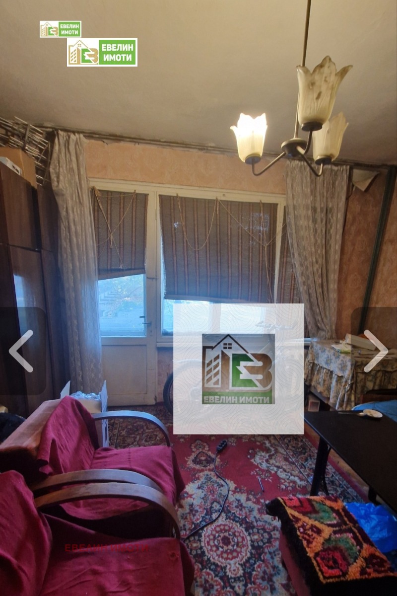 Продава 2-СТАЕН, гр. Русе, Възраждане, снимка 2 - Апартаменти - 53431300