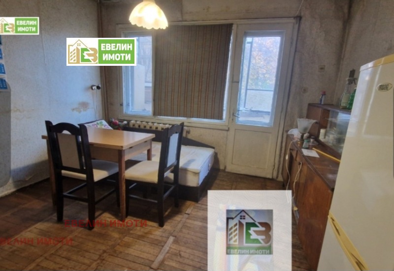 Продава 2-СТАЕН, гр. Русе, Възраждане