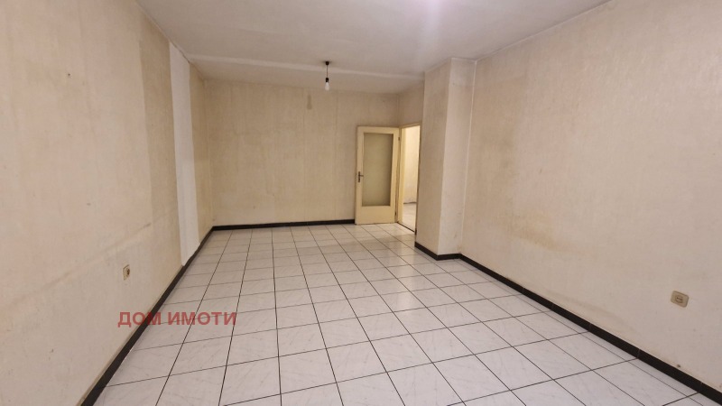 À vendre  2 chambres Bourgas , Vazrajdane , 67 m² | 99735449 - image [3]