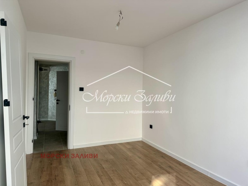 Zu verkaufen  2 Schlafzimmer Burgas , Zentar , 82 qm | 78271130 - Bild [2]