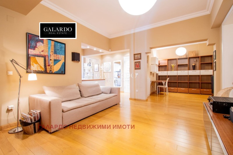 In vendita  2 camere da letto Sofia , Doktorski pametnik , 105 mq | 42916677
