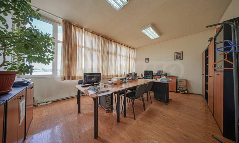 De vânzare  Birou Sofia , Moderno predgradie , 868 mp | 84527075 - imagine [3]