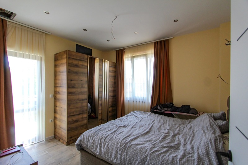 À venda  Casa Sofia , Dolni Bogrov , 340 m² | 53322616 - imagem [9]
