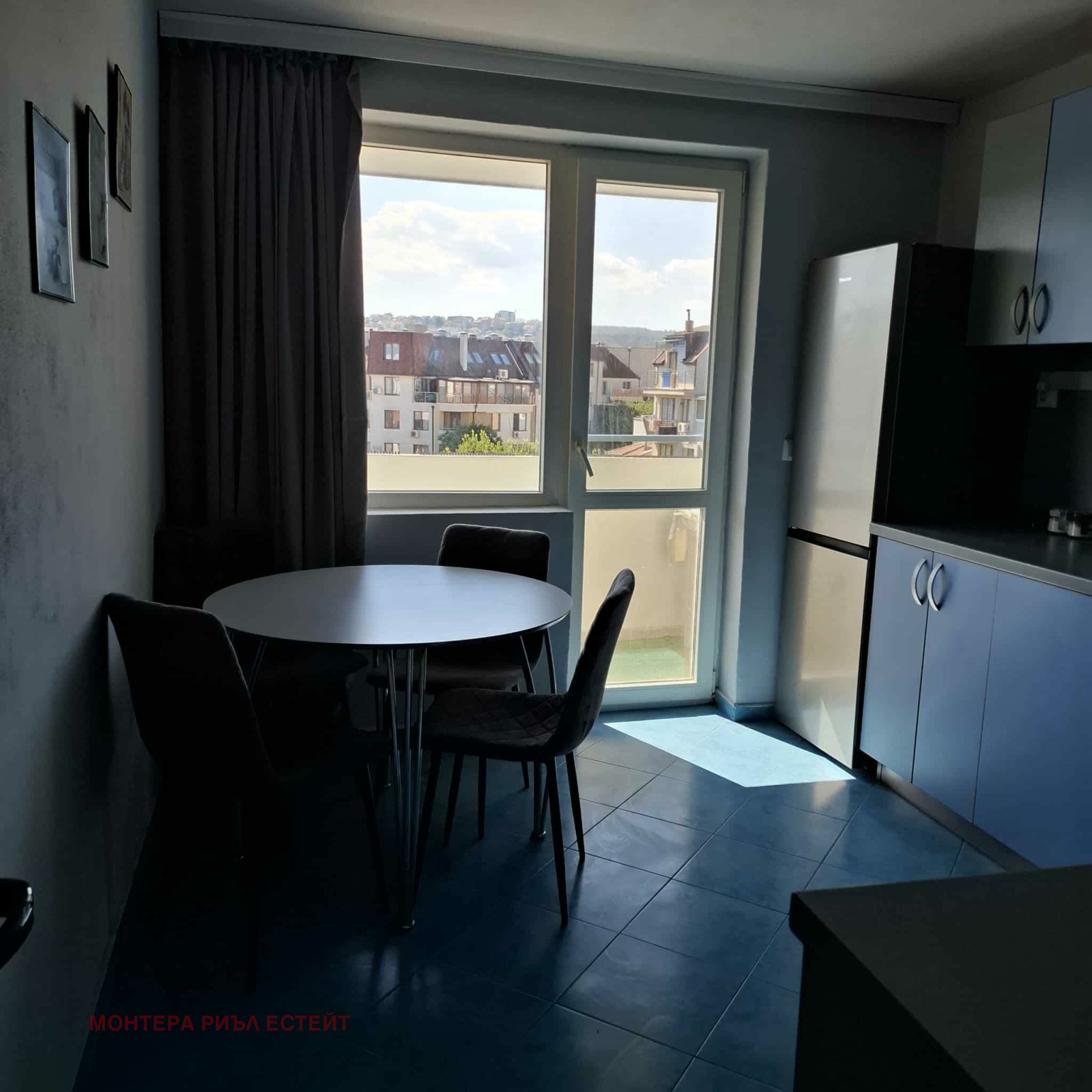 Продава 3-СТАЕН, гр. Варна, Аспарухово, снимка 2 - Апартаменти - 54553137