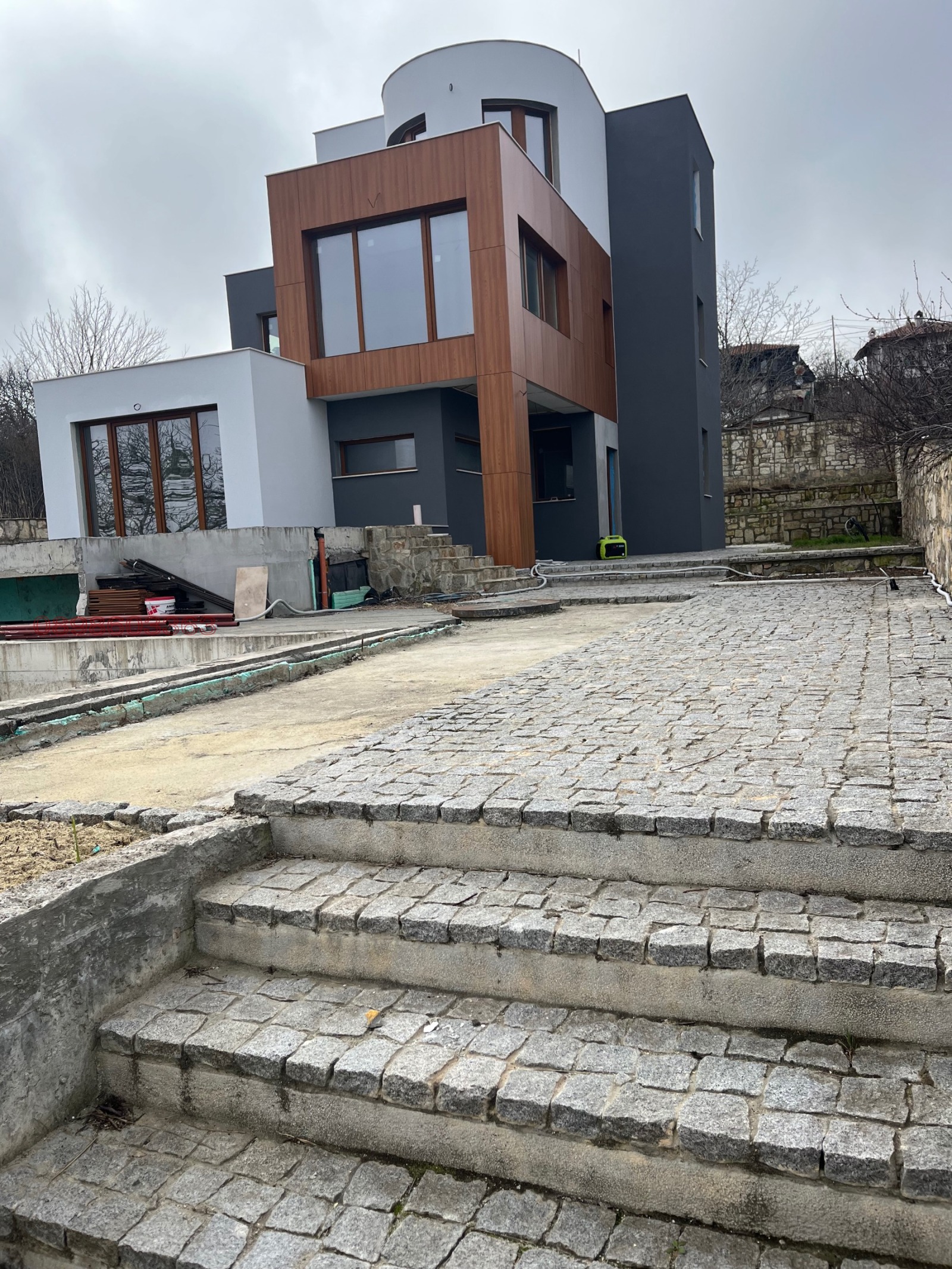 Продава КЪЩА, гр. Варна, м-т Зеленика, снимка 2 - Къщи - 55484489