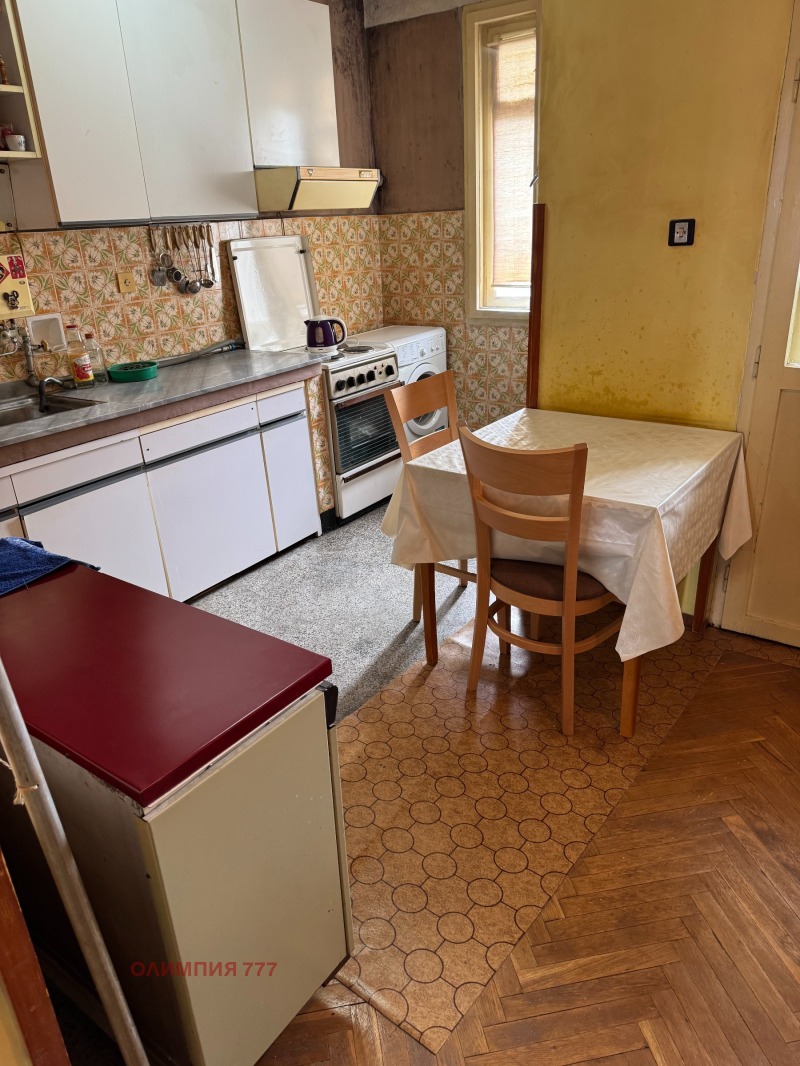На продаж  2 спальні Плевен , Широк център , 101 кв.м | 30027283 - зображення [3]