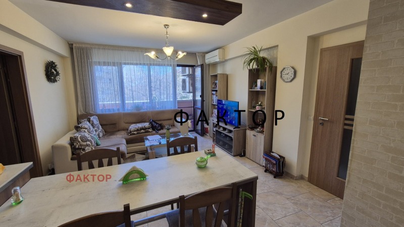 Zu verkaufen  2 Schlafzimmer Plowdiw , Karschijaka , 130 qm | 43326544 - Bild [2]