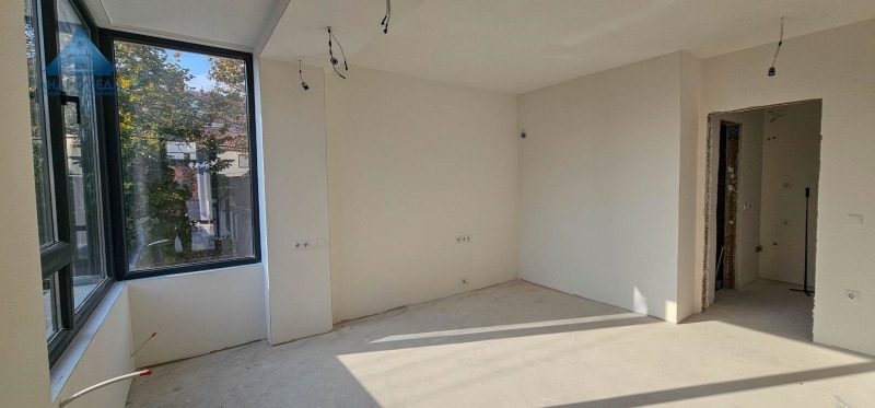 Te koop  2 slaapkamers Pleven , 9-ti kvartal , 121 m² | 34444478 - afbeelding [9]