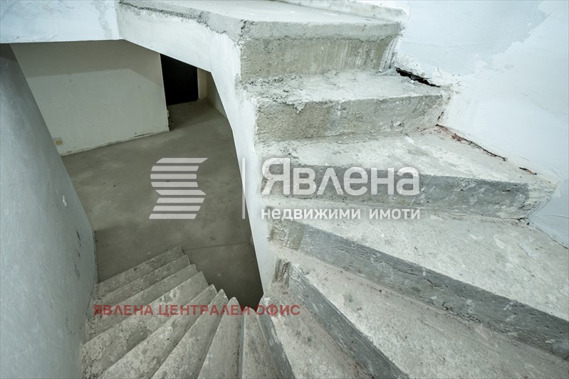 Продава 4-СТАЕН, гр. София, Кръстова вада, снимка 13 - Апартаменти - 56586149