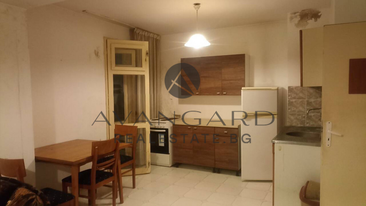 Продава 3-СТАЕН, гр. Пловдив, Кършияка, снимка 2 - Апартаменти - 52275955