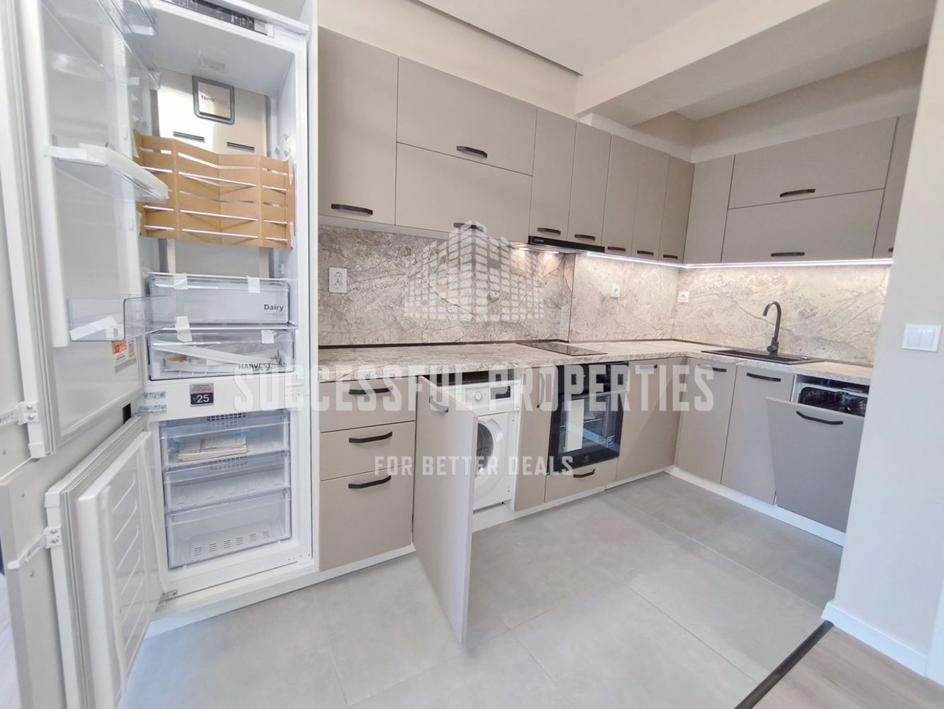 Продава 3-СТАЕН, гр. София, Лагера, снимка 6 - Апартаменти - 54188151