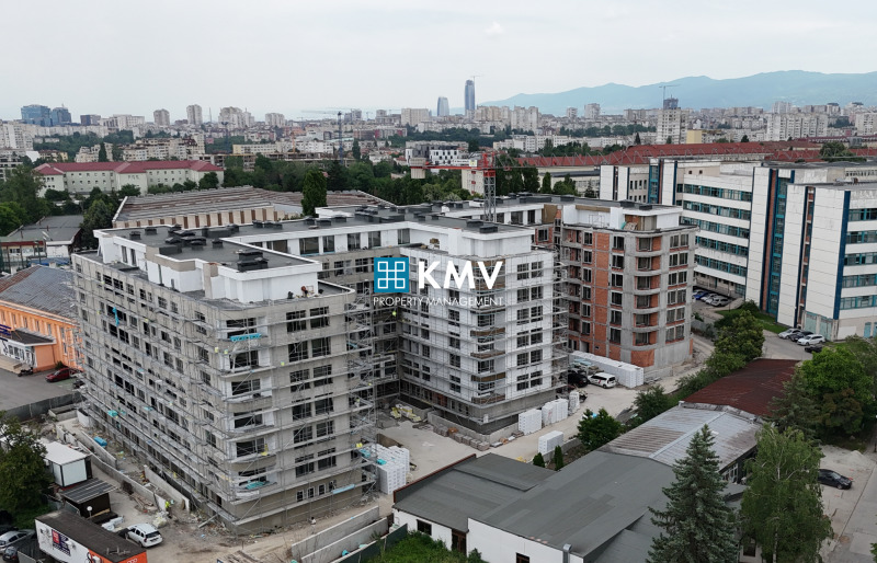 На продаж  2 спальні София , Студентски град , 269 кв.м | 70720758