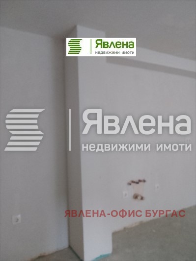 Продава 3-СТАЕН, гр. Бургас, Център, снимка 5 - Aпартаменти - 47454652