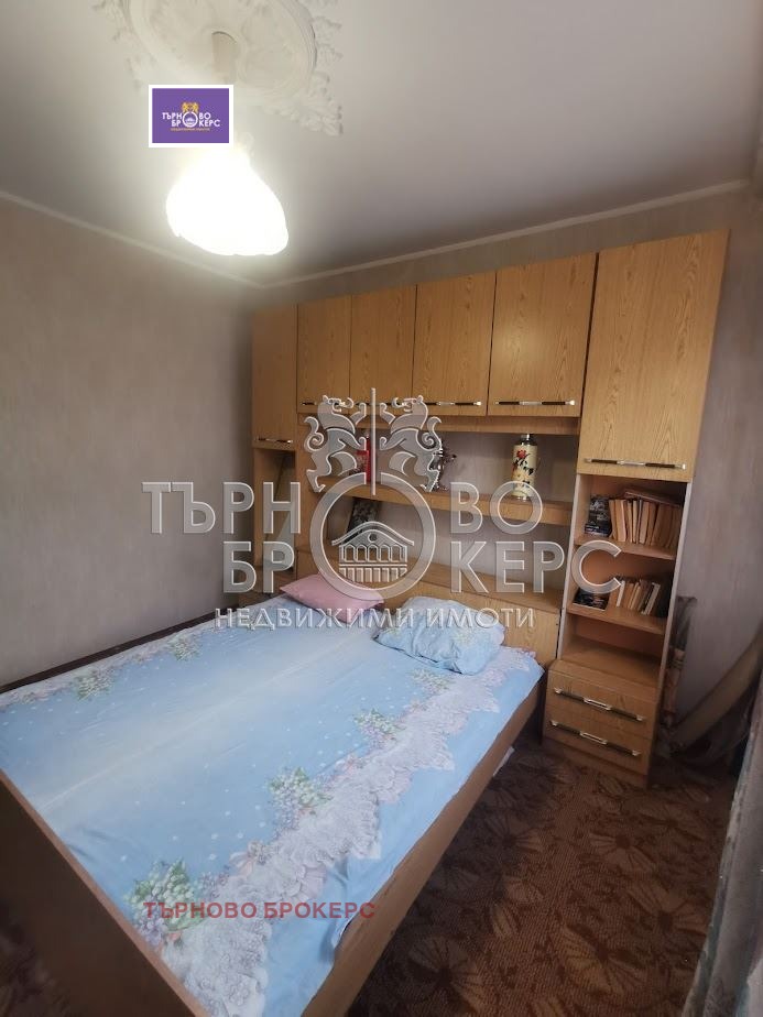 Продава 3-СТАЕН, гр. Велико Търново, Бузлуджа, снимка 4 - Aпартаменти - 49056270