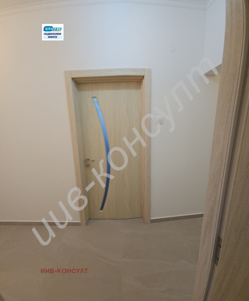 Продава 3-СТАЕН, гр. Велико Търново, Център, снимка 6 - Апартаменти - 52836433