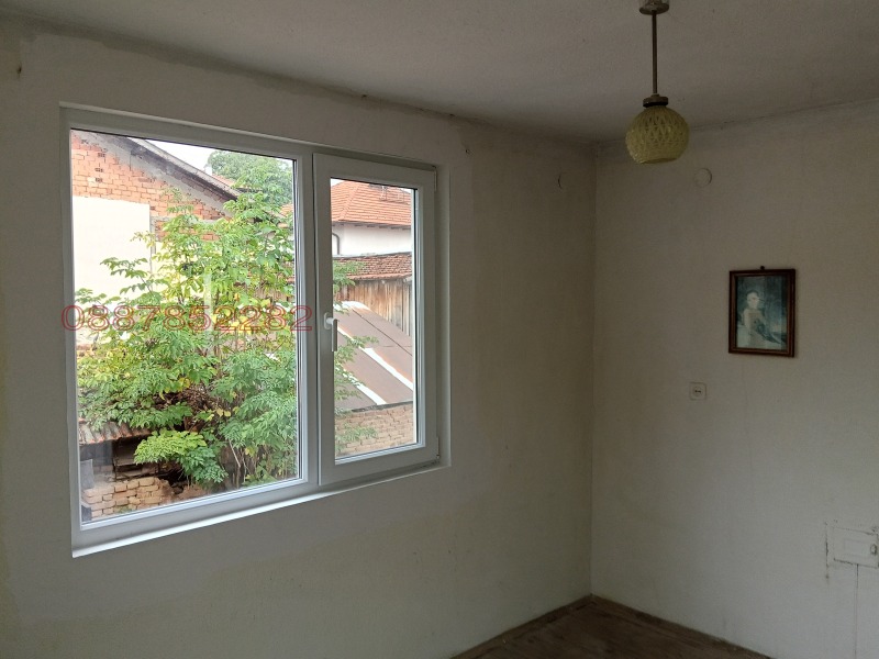 Продава КЪЩА, с. Радуил, област София област, снимка 12 - Къщи - 53293362