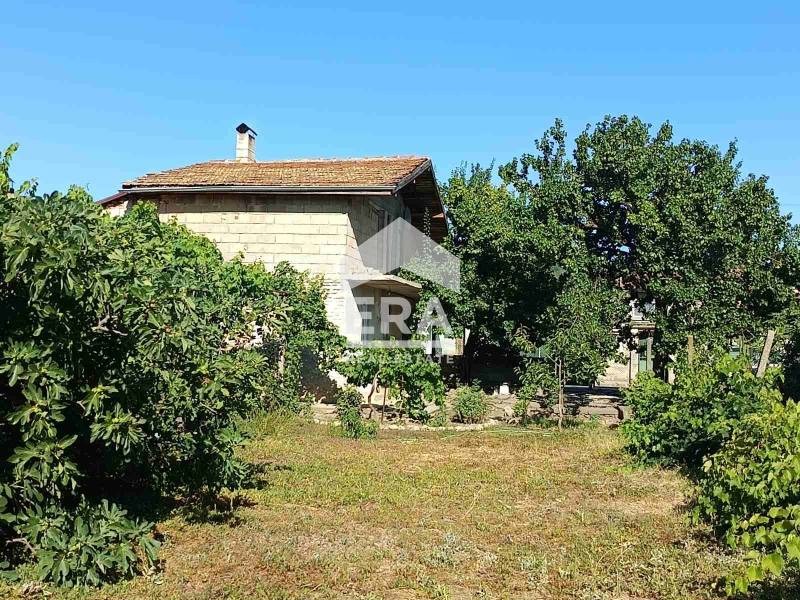 Продава КЪЩА, гр. Суворово, област Варна