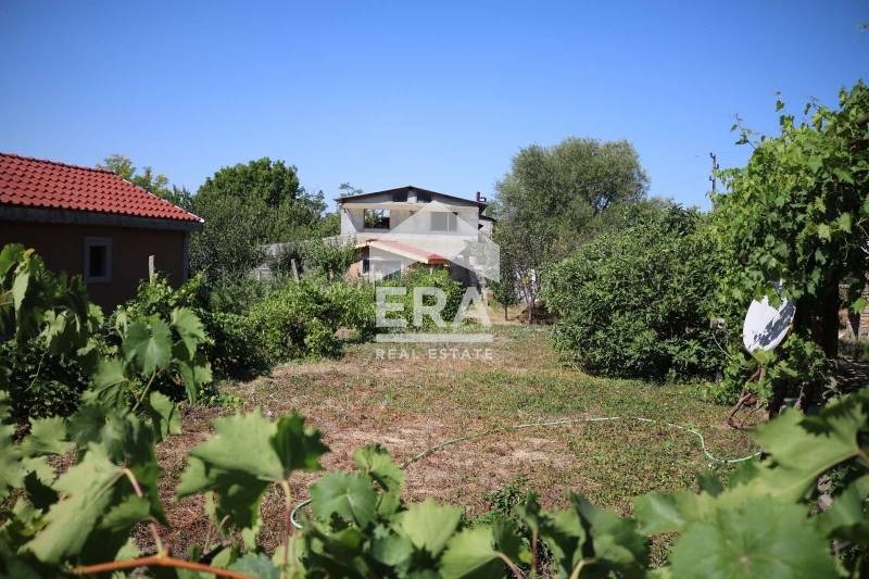 Продава КЪЩА, гр. Суворово, област Варна, снимка 13 - Къщи - 53510143