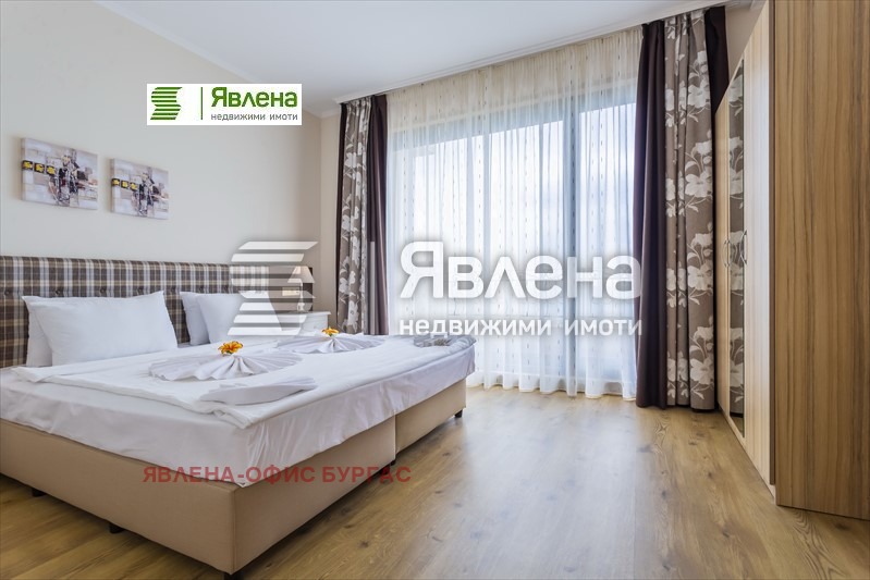 Продава 2-СТАЕН, гр. Поморие, област Бургас, снимка 3 - Aпартаменти - 48542809