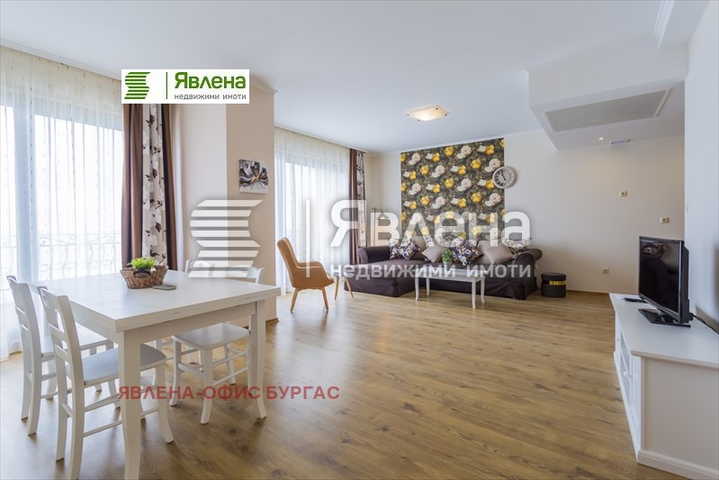 En venta  1 dormitorio región Burgas , Pomorie , 83 metros cuadrados | 23728128 - imagen [2]