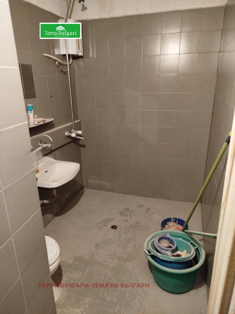 Myytävänä  1 makuuhuone Pernik , Iztok , 65 neliömetriä | 94546198 - kuva [7]