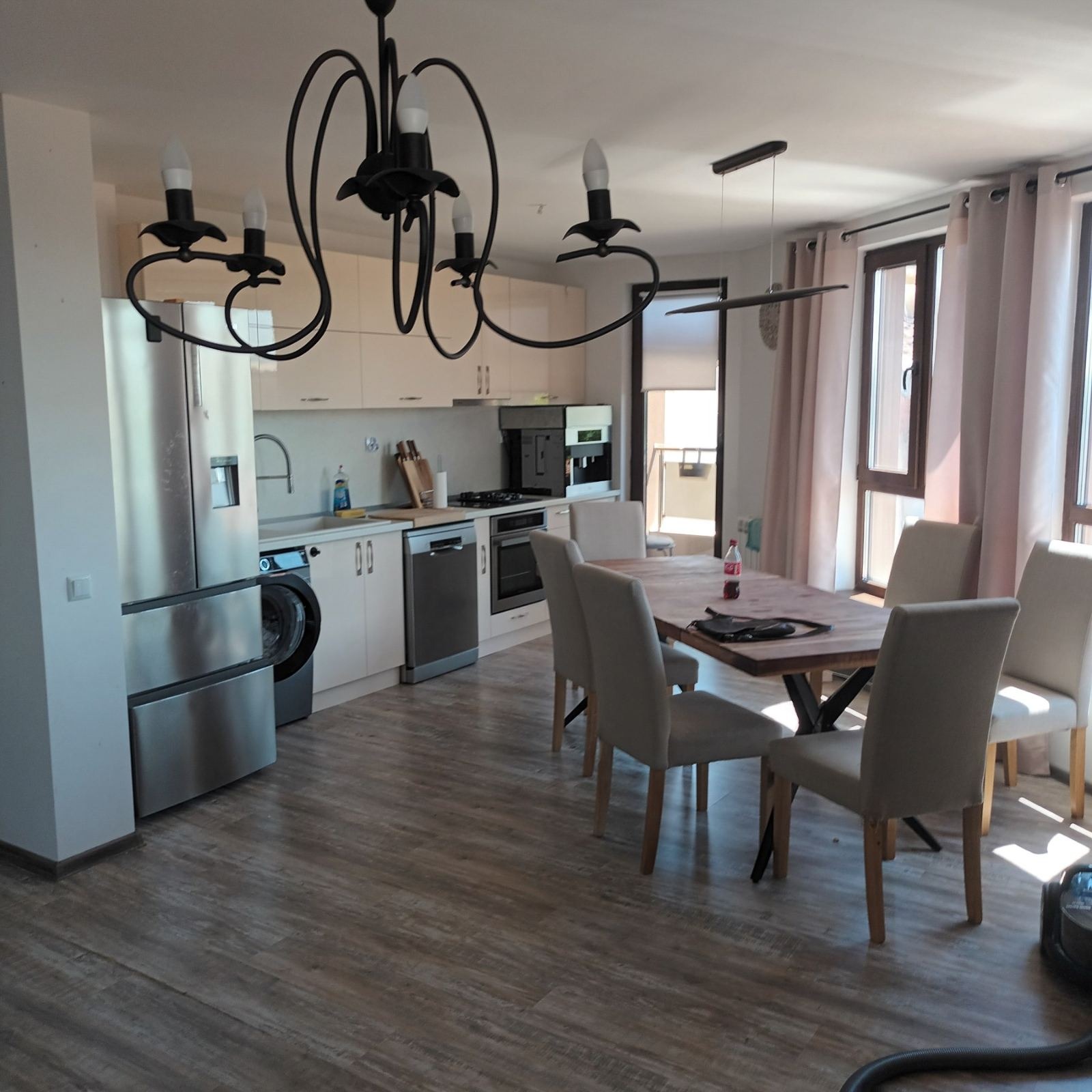 Продава 3-СТАЕН, гр. Казанлък, област Стара Загора, снимка 2 - Апартаменти - 54595127