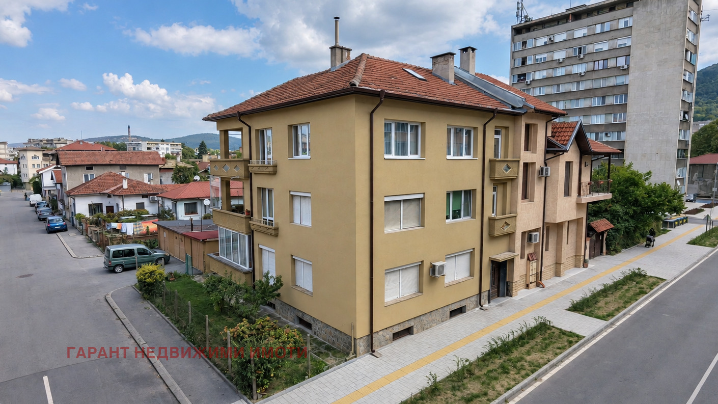 Продава 3-СТАЕН, гр. Габрово, Център
