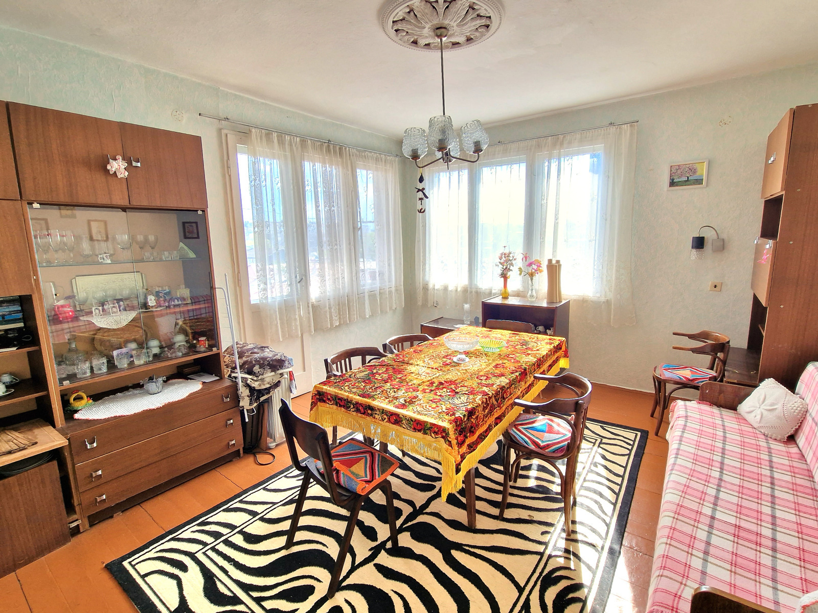 Продава ЕТАЖ ОТ КЪЩА | Imot.bg — изображение 1