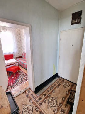 3-стаен град Добрич, Дружба 1 12