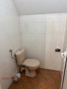 Kontor Sjirok tsentar, Pleven 9