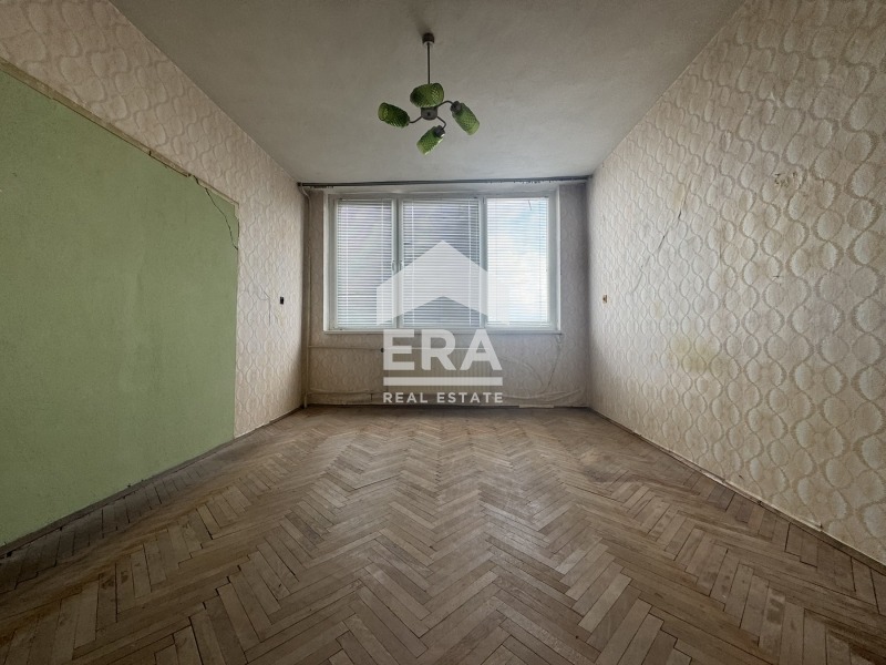 Продава 2-СТАЕН, гр. Силистра, Център, снимка 2 - Апартаменти - 51602114